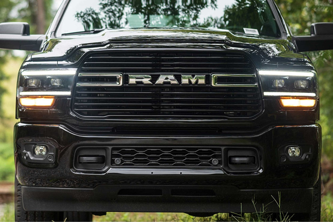 Dodge Ram Hd (19-24) : Phares à LED hybrides Morimoto