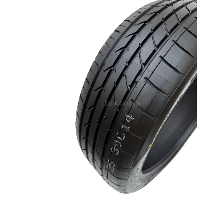 Atturo AZ 850 285/30R19