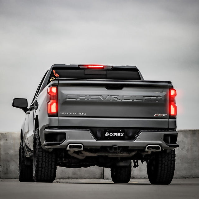 19-25 Chevrolet Silverado 1500 / 20-25 Silverado 2500HD/3500HD LUXX-Series LED Tail Lights Black Red