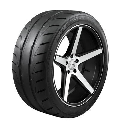Nitto NT05 255/35ZR20