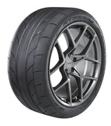 Nitto NT555RII 305/30R20