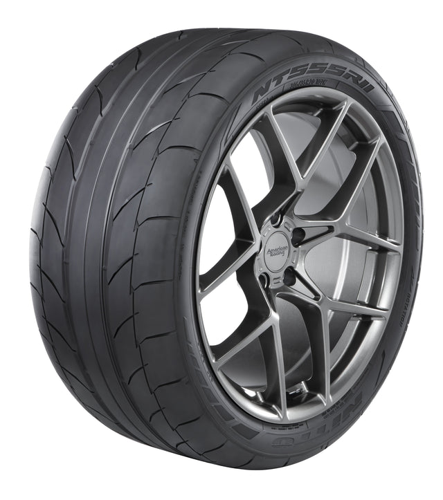 Nitto NT555RII 305/30R20
