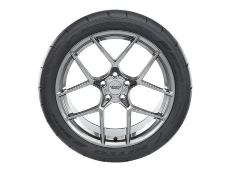 Nitto NT555RII 245/45R17