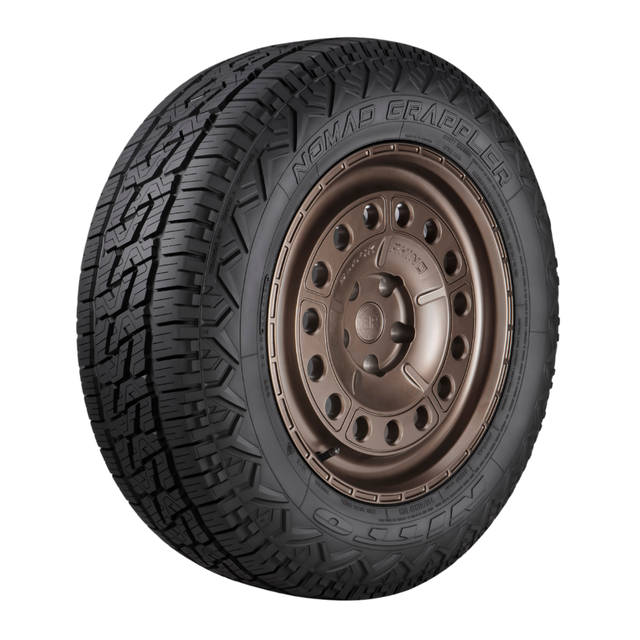 Nitto Nomad Grappler 245/70R17