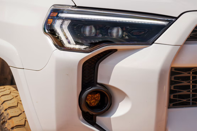 Toyota 4Runner (14-24): Morimoto Xb EVO Hybrid Led Headlights