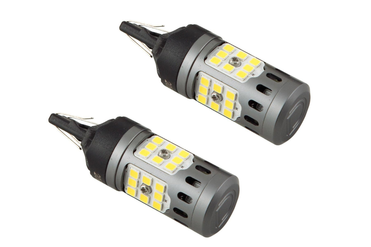 Ampoules LED de secours XPR 7440/7443