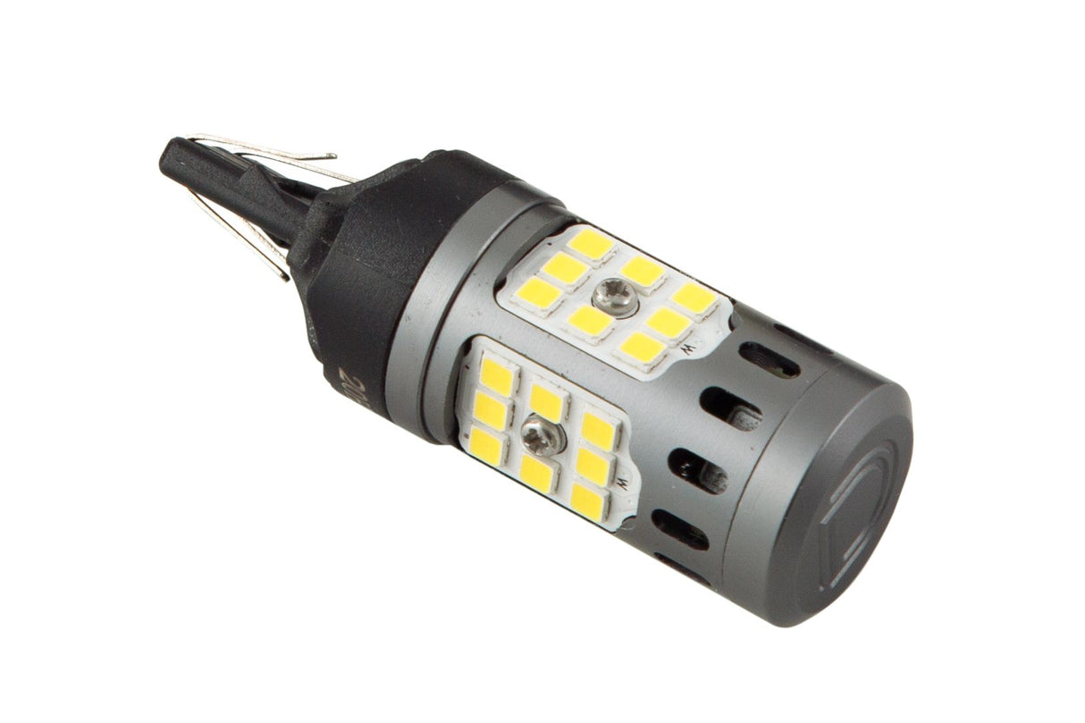 Ampoules LED de secours XPR 7440/7443
