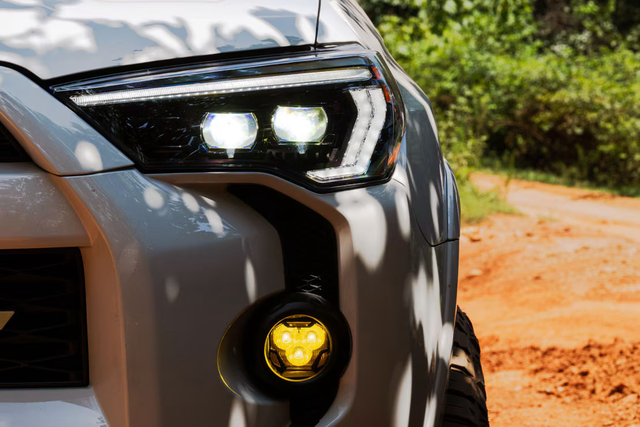 Toyota 4Runner (14-24): Morimoto Xb EVO Hybrid Led Headlights