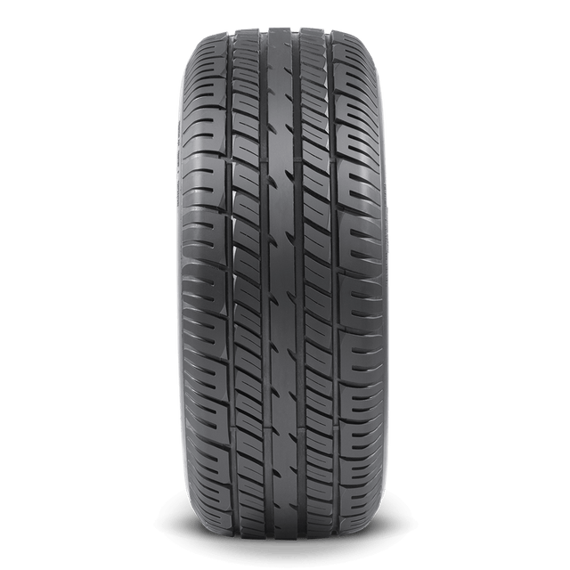 Mickey Thompson Sportsman S/T P225/70R15