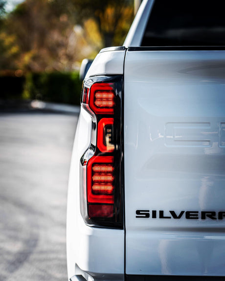 Chevrolet Silverado (19-23): Recon Led Tails