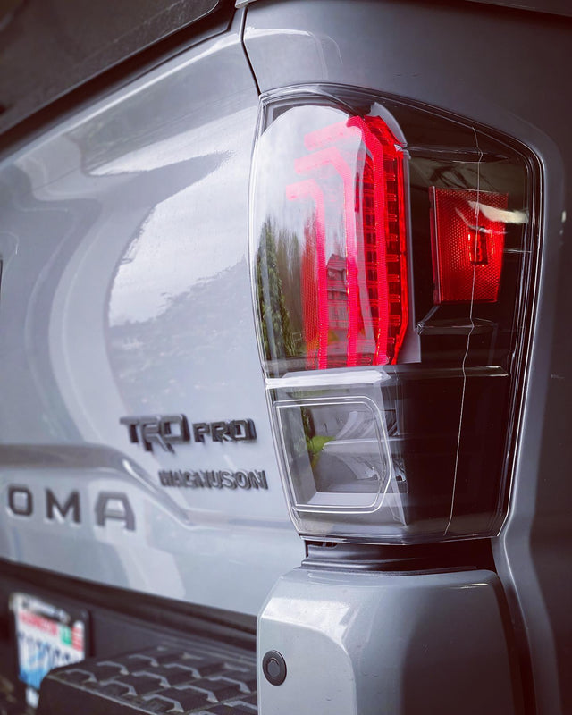 Toyota Tacoma (16-23) : Morimoto Xb Led Queues