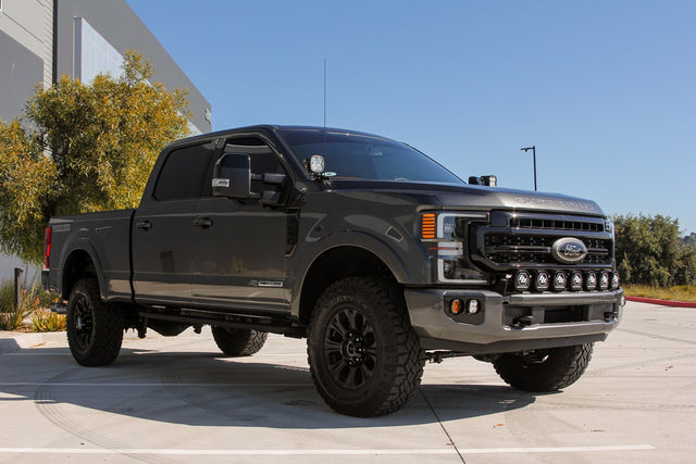 Ford Super Duty (20-22) Phares antibrouillard doubles FPK SAE/Pro DC Baja Designs avec Upfitter Baja Designs