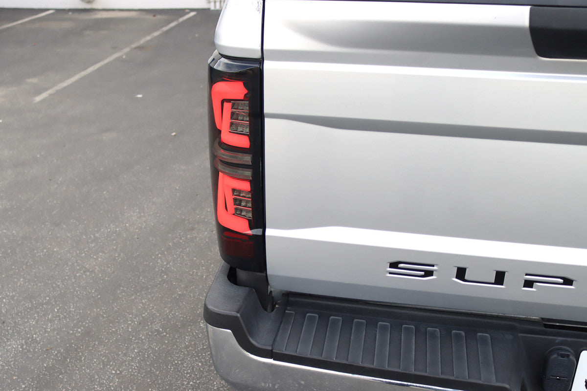 Ford Superduty F250/F350 (17-19): Alpharex LUXX Led Tails