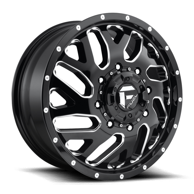 Fuel 1PC - D581 TRITON | 20X8.25 / 105 Offset / 8X210 Bolt Pattern | D581208293